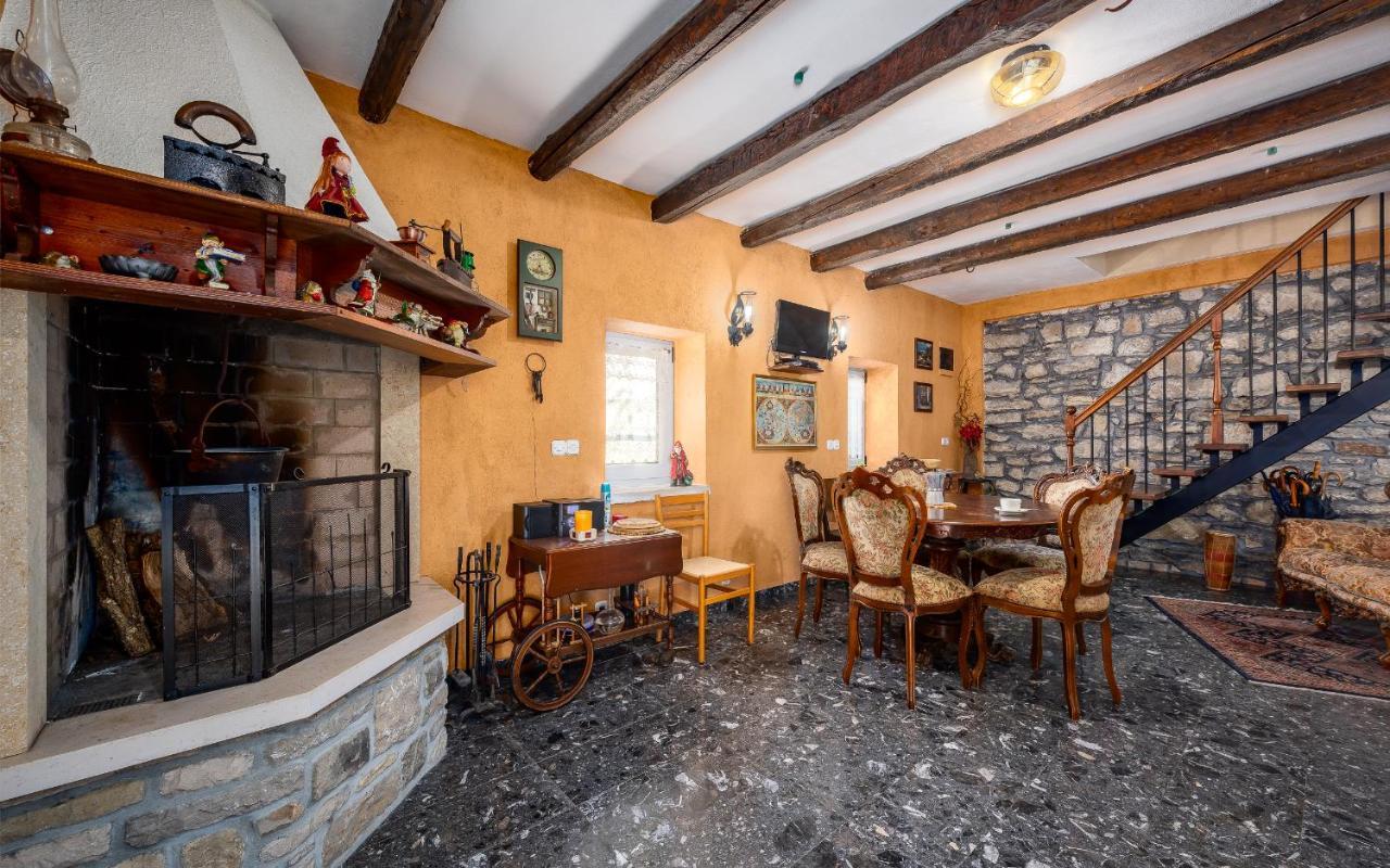 Holiday Home Mia&Emi Sovinjak Экстерьер фото