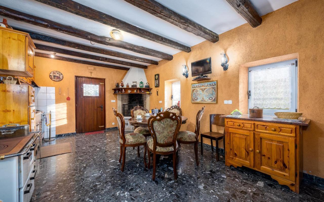 Holiday Home Mia&Emi Sovinjak Экстерьер фото